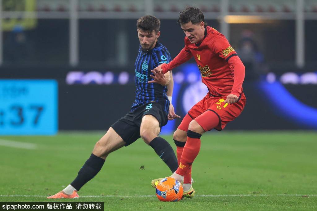 การไล่ล่าของโรม่าเพื่อคว้าตัวหลุยส์ เอ็นริเก้: การวิเคราะห์กลยุทธ์การรักษาผู้เล่นของอินเตอร์ มิลาน และศักยภาพการพัฒนาในอนาคตของเซเรีย อา